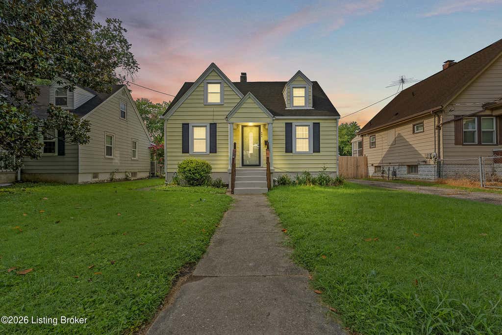 Photo of 834 Beecher St, Louisville, KY 40215 (MLS # 1726793)