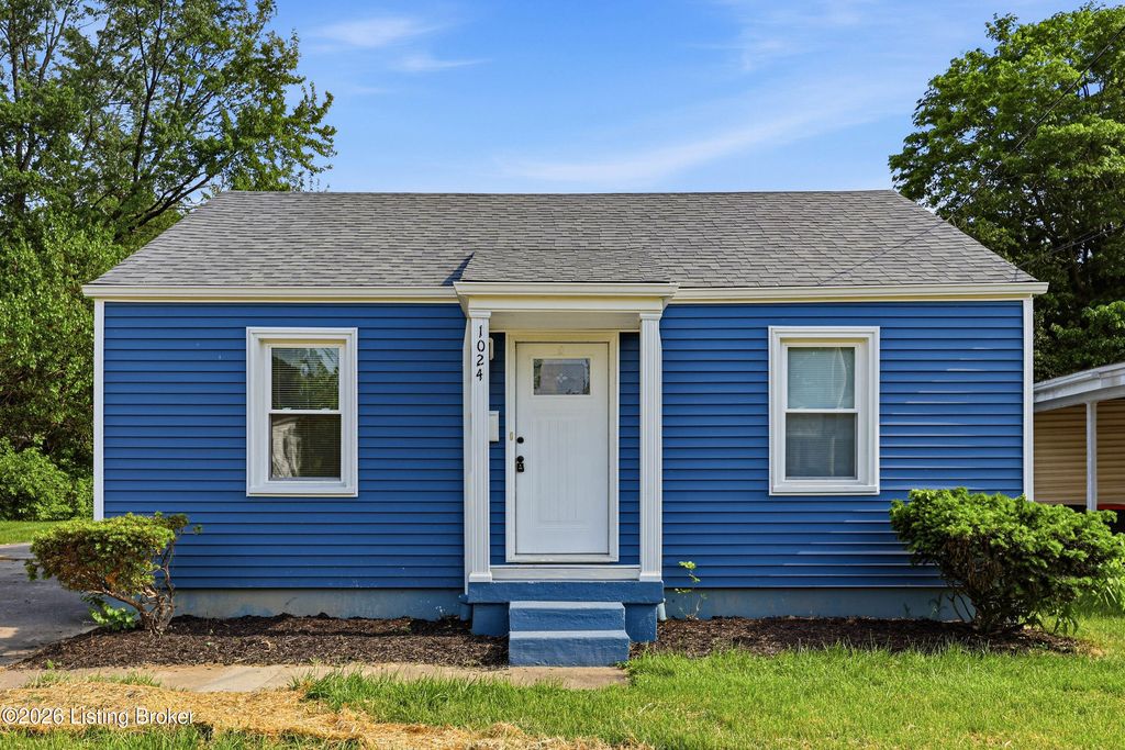 Photo of 1024 Seelbach Ave, Louisville, KY 40215 (MLS # 1715938)