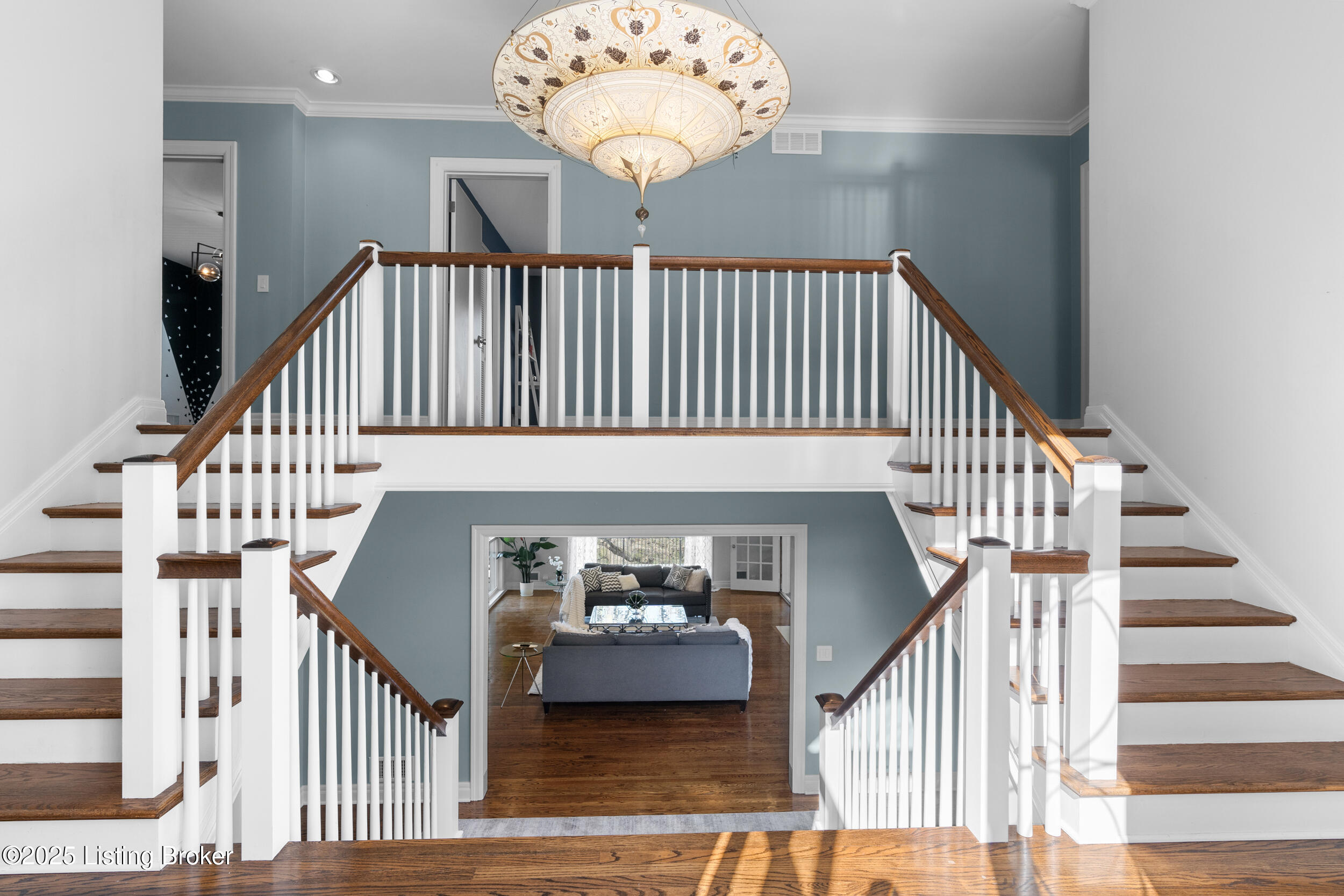 1002 Alta Cir, Louisville, Pennsylvania image 7