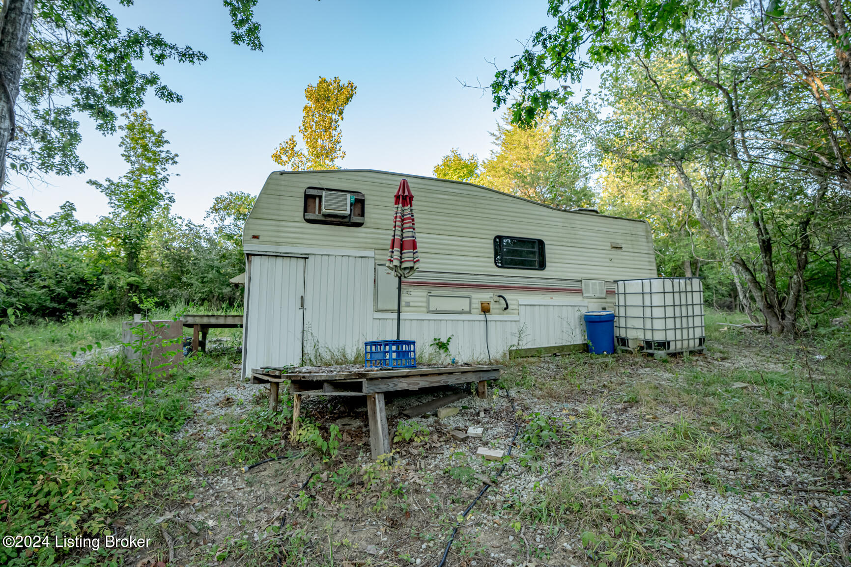 Woodlawn Drive, Bloomfield, Kentucky image 7