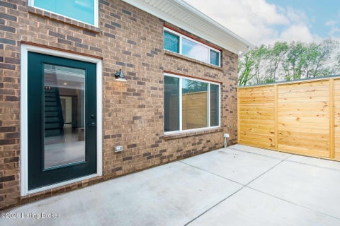 Tiny photo for 617 Burnett Farm Ln, Louisville, KY 40243 (MLS # 1729607)