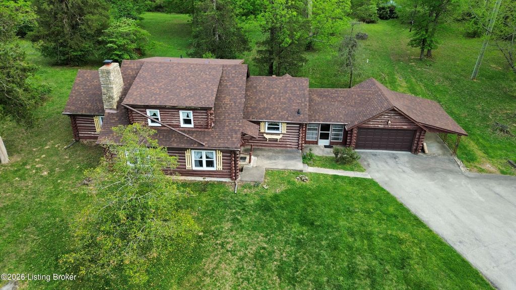 Photo of 12914 Urton Ln, Louisville, KY 40243 (MLS # 1714907)