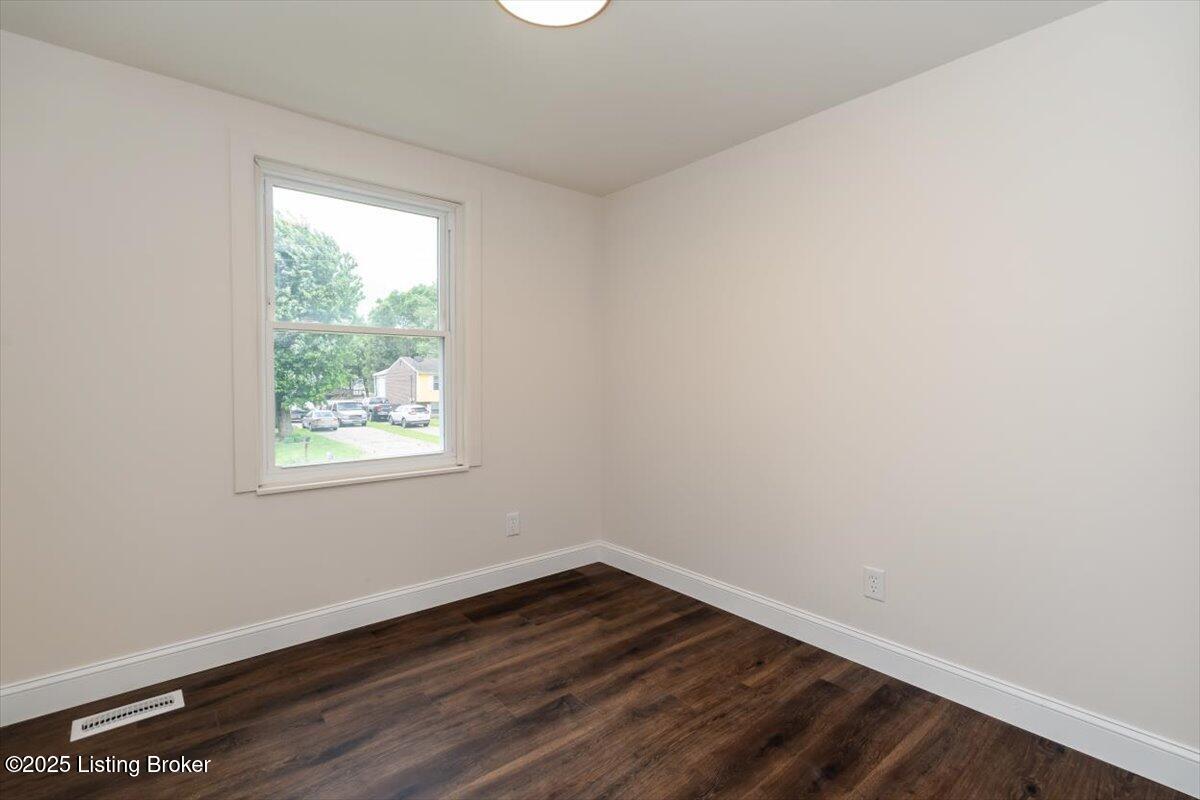 144 Starlite Ct, Louisville, Kentucky image 16