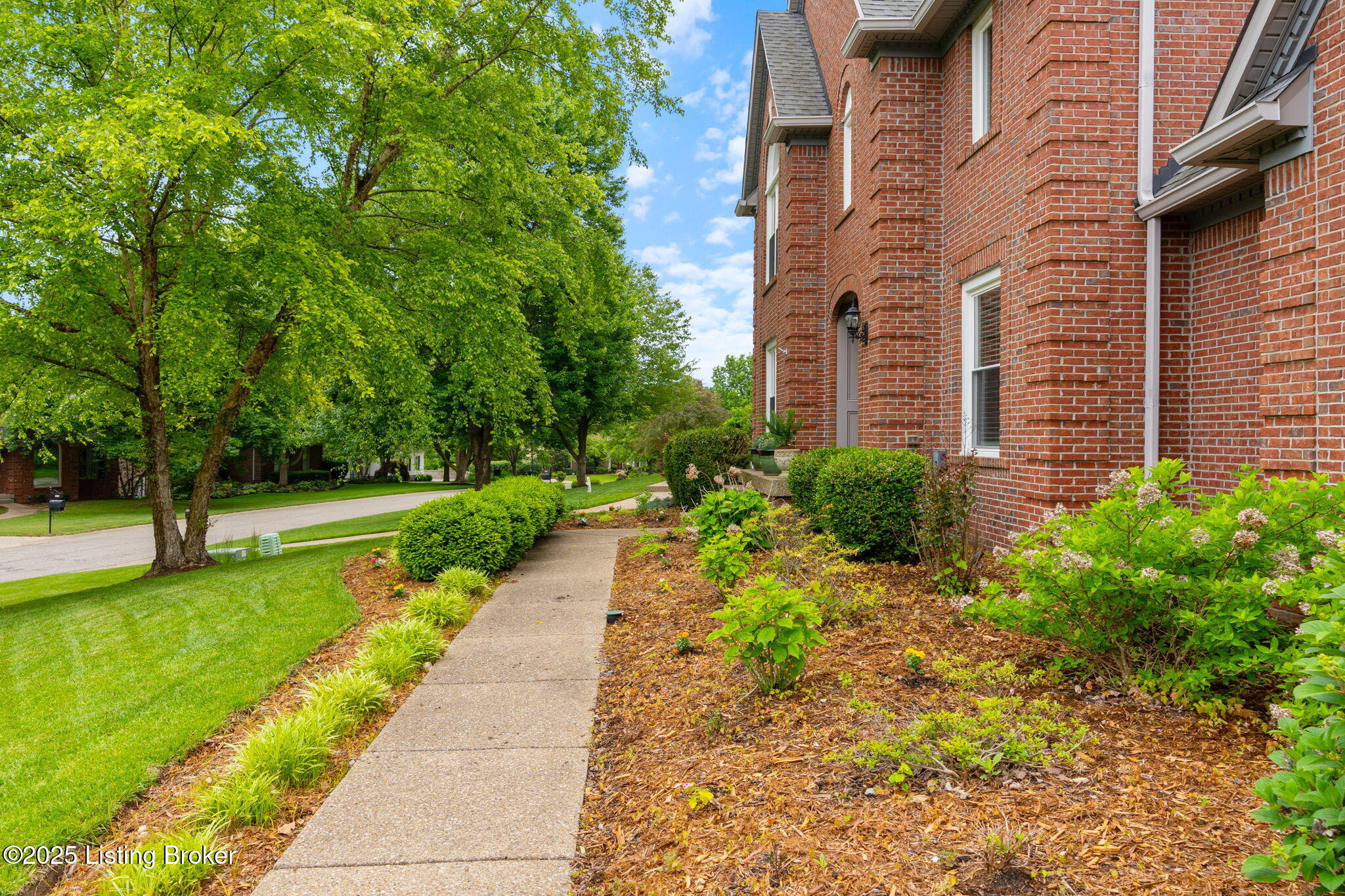 3908 Keal Run Way, Louisville, Pennsylvania image 7