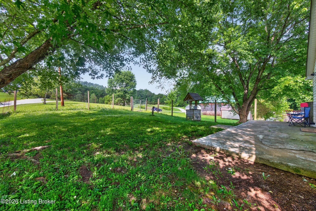 Photo of 326 Roberts Rd, Stanton, KY 40380 (MLS # 1722151)