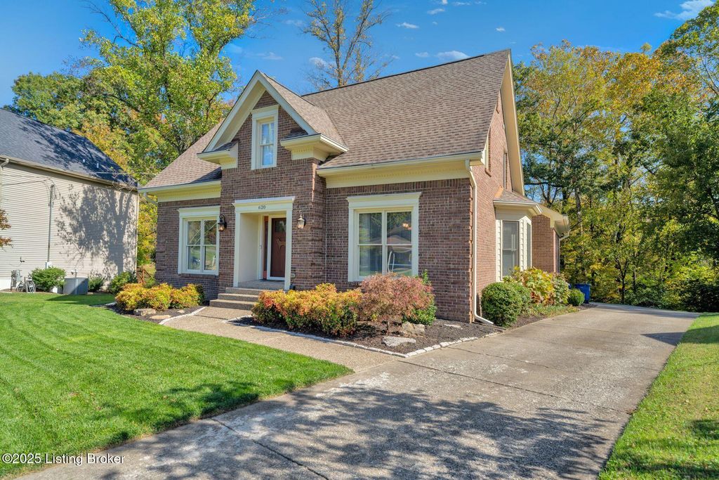 Photo of 620 Creek Valley Rd, Louisville, KY 40243 (MLS # 1702294)