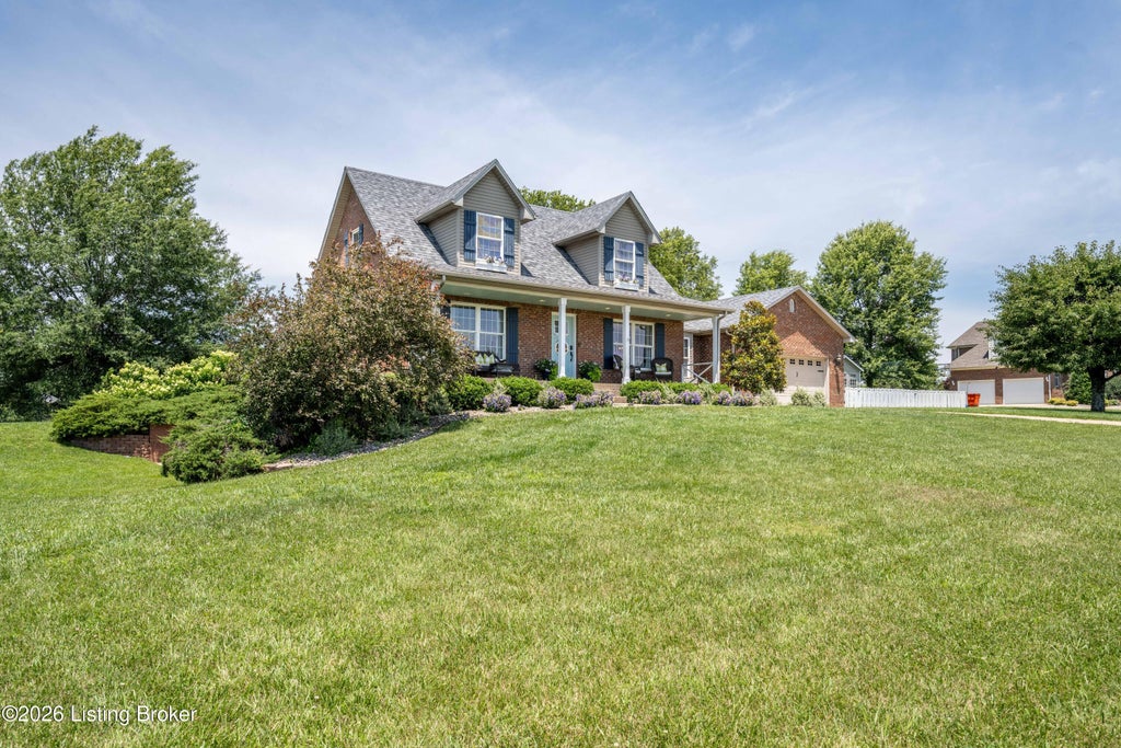 Photo of 179 Camara Ct, Elizabethtown, KY 42701 (MLS # 1731176)