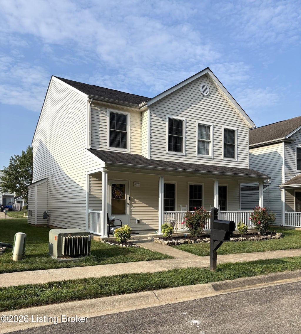 Photo of 10227 Riverstone Cir, Louisville, KY 40229 (MLS # 1722708)