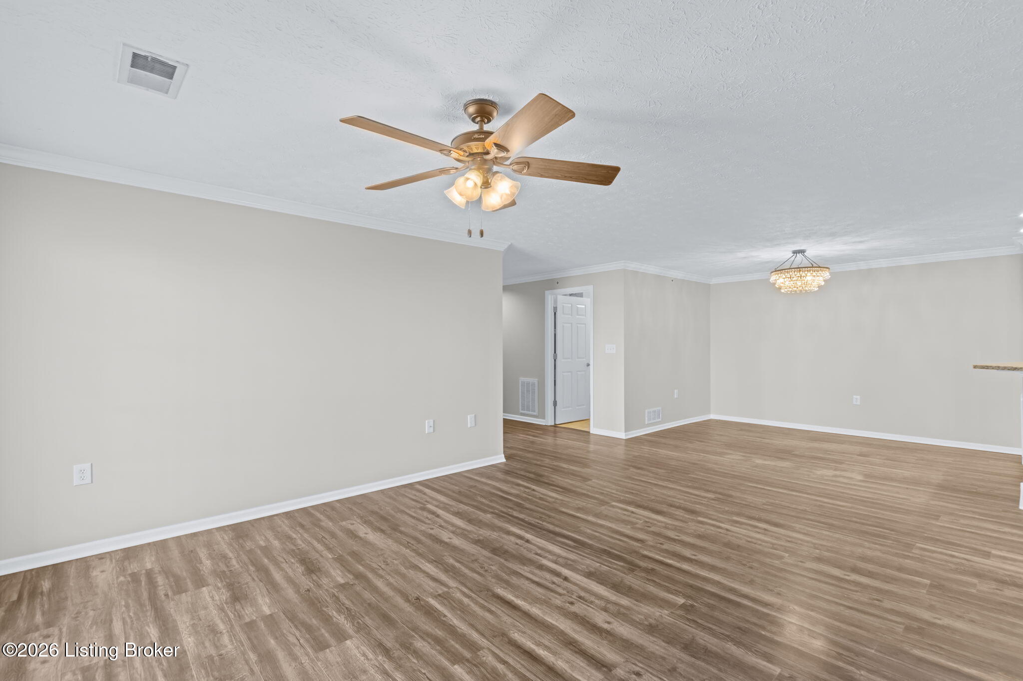 5903 Landers Ave 208