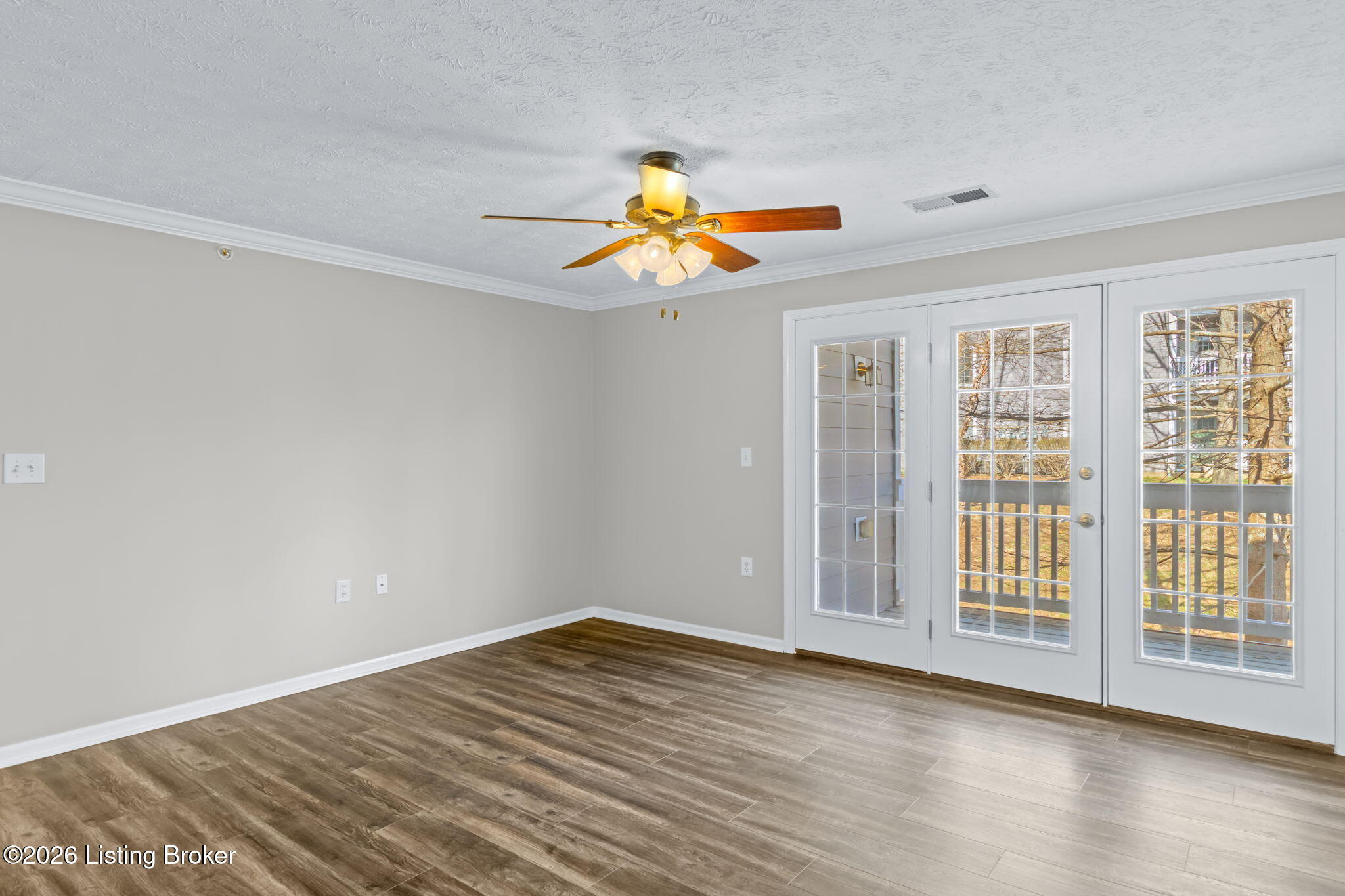 5903 Landers Ave 208