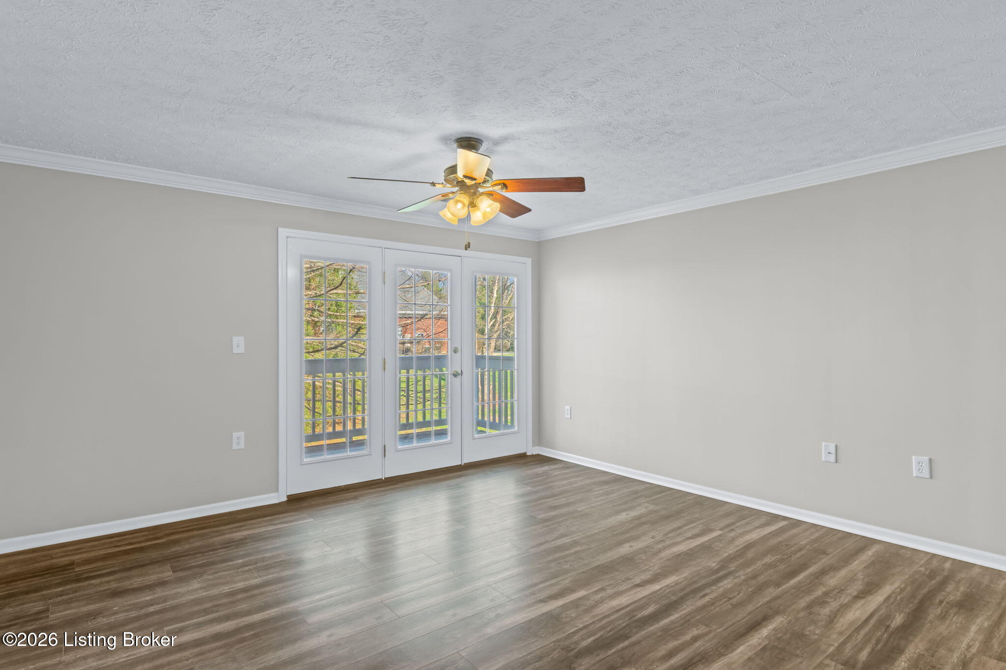 5903 Landers Ave 208