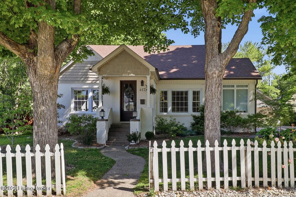 Photo of 417 Park Ave, Elizabethtown, KY 42701 (MLS # 1717349)