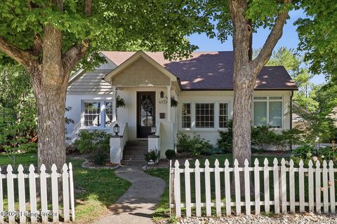 Photo of 417 Park Ave, Elizabethtown, KY 42701 (MLS # 1717349)