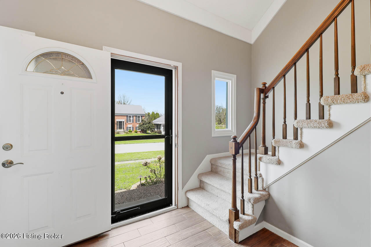 7206 Hollow Creek Rd