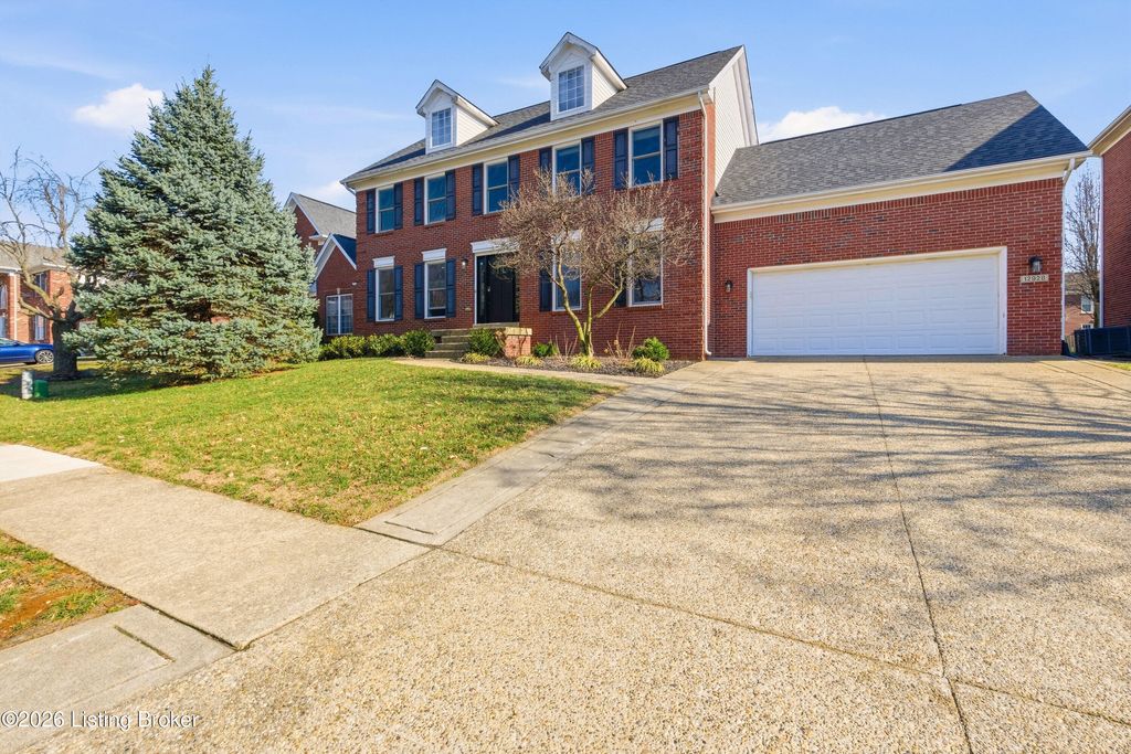 Photo of 12928 Willow Forest Dr, Louisville, KY 40245 (MLS # 1710059)