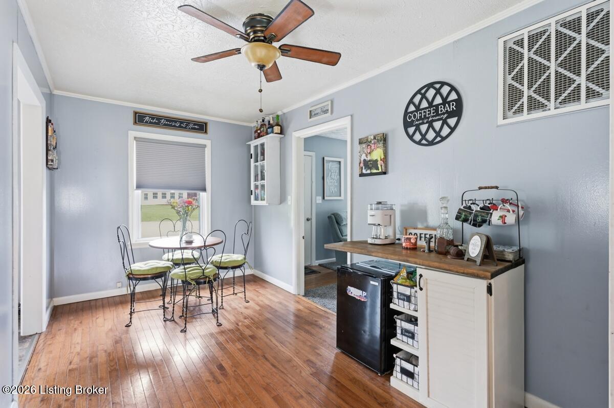 118 Mehr Ave