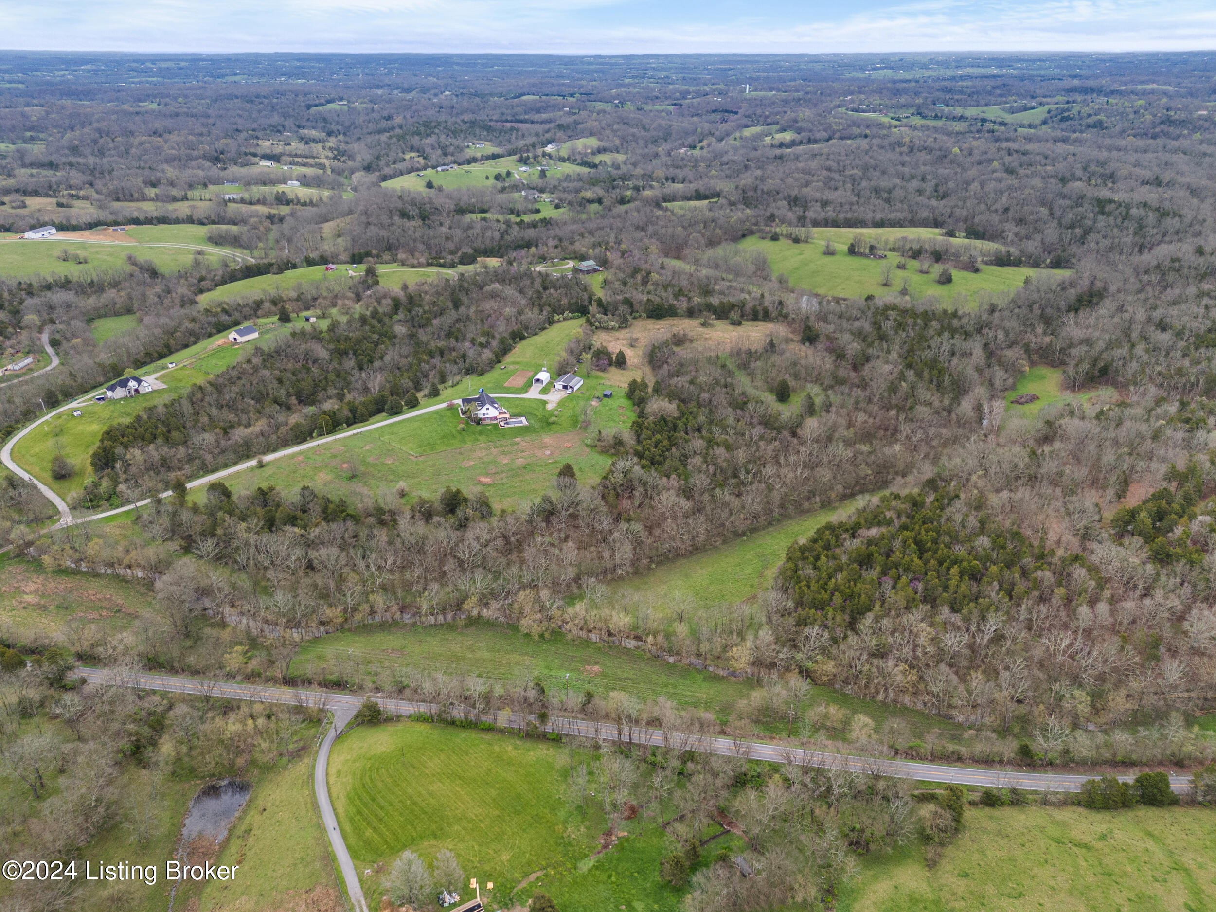 1080 Fox Creek / Goshen Rd, Lawrenceburg, Kentucky image 17