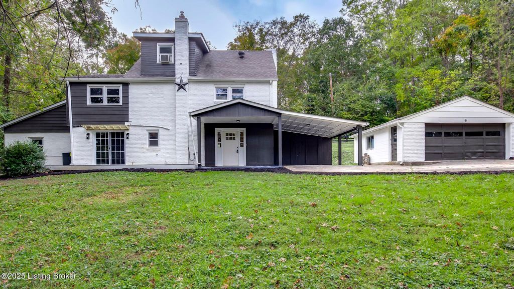 Photo of 7800 Louisville Post Rd, Crestwood, KY 40014 (MLS # 1700572)