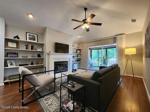 Condo For Sale - 308 Forest Park Rd<br/> Louisville, KY 40223