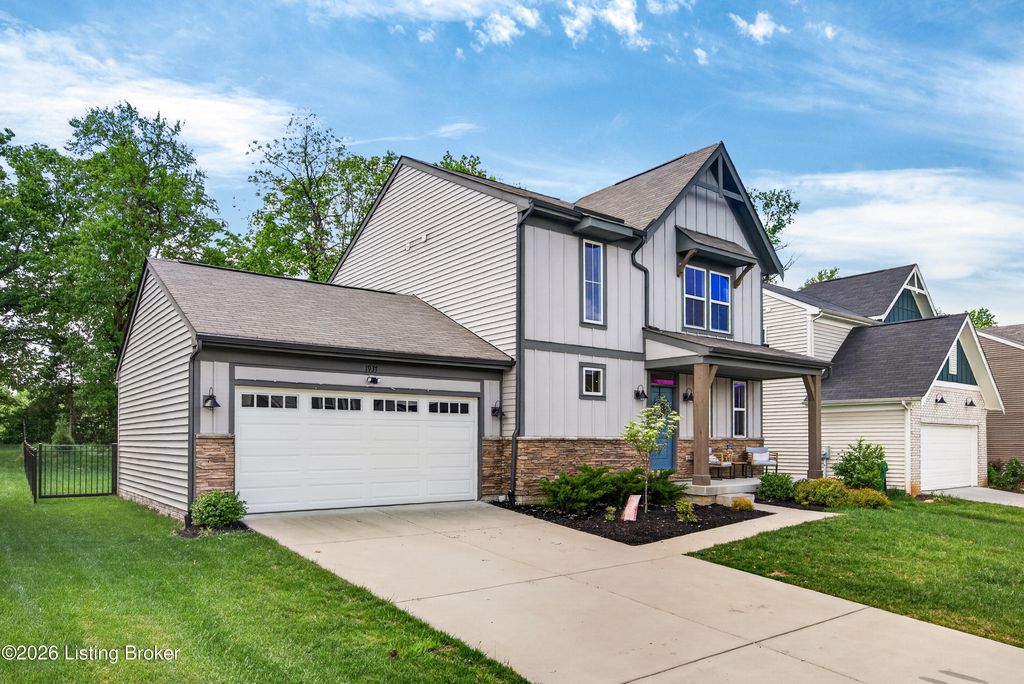 Photo of 1937 Poloview Pl, Louisville, KY 40245 (MLS # 1714955)