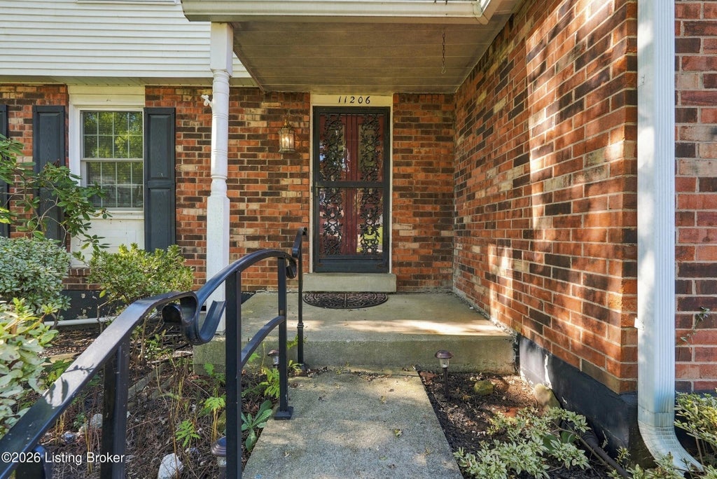 Photo of 11206 Kendalton Pl, Fincastle, KY 40241 (MLS # 1732536)