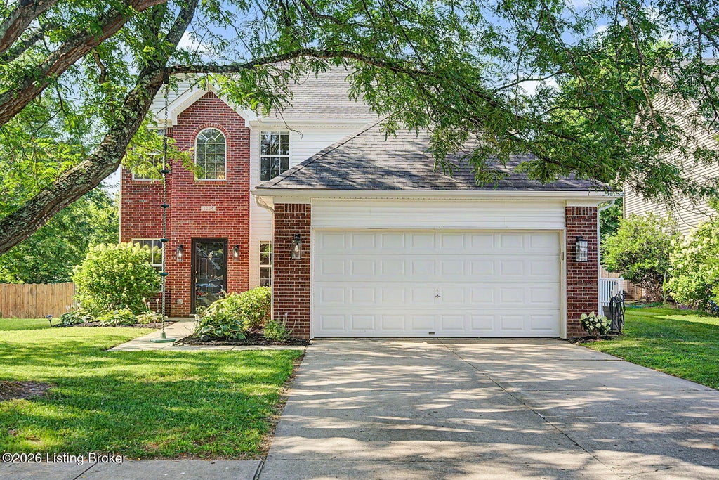 Photo of 1224 Beckley Hills Ct, Louisville, KY 40245 (MLS # 1722923)