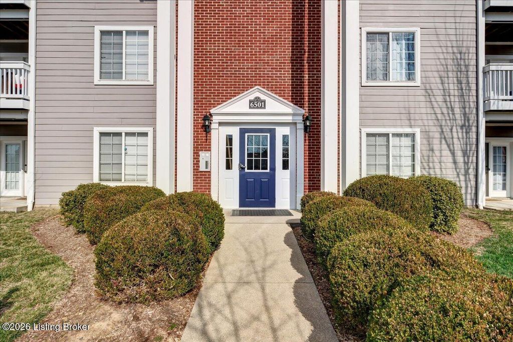 Photo of 6501 Matalin Pl #104, Crestwood, KY 40014 (MLS # 1715647)
