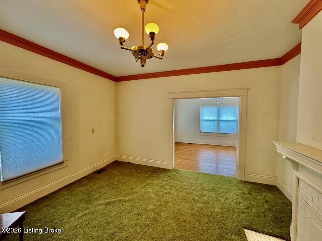 Photo of 300 E Grundy Ave, Springfield, KY 40069 (MLS # 1706588)