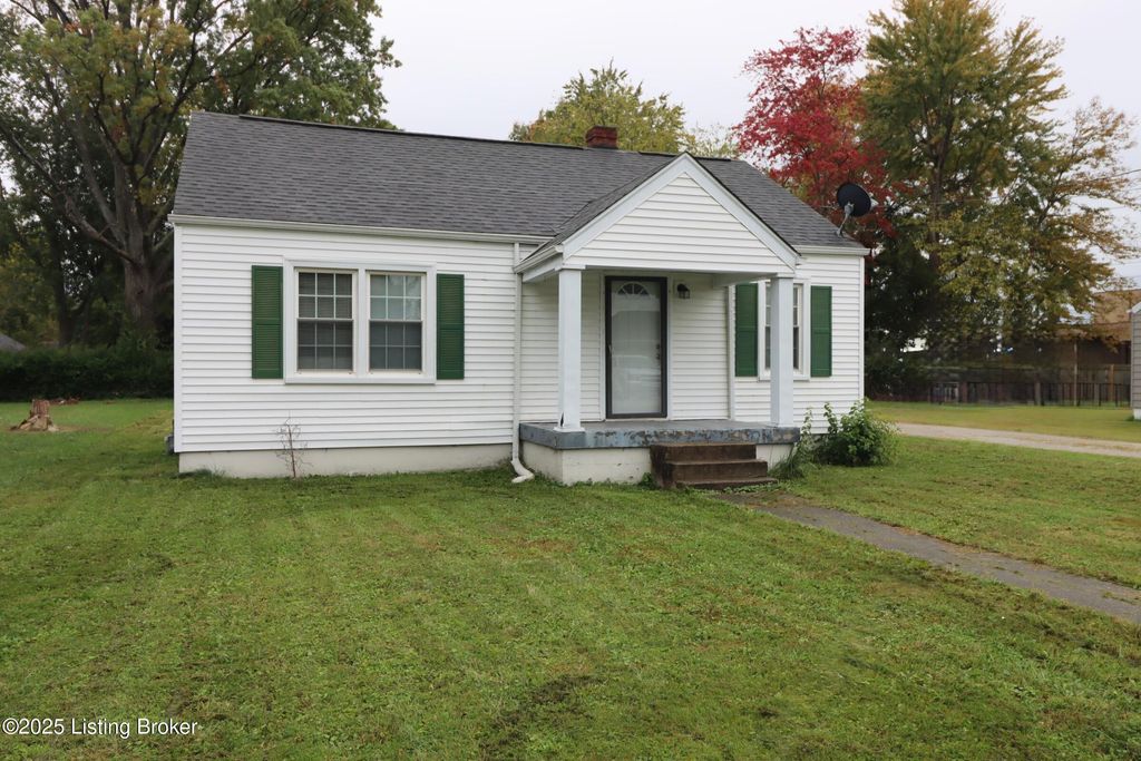 Photo of 1210 Becker Ave, Louisville, KY 40213 (MLS # 1702574)