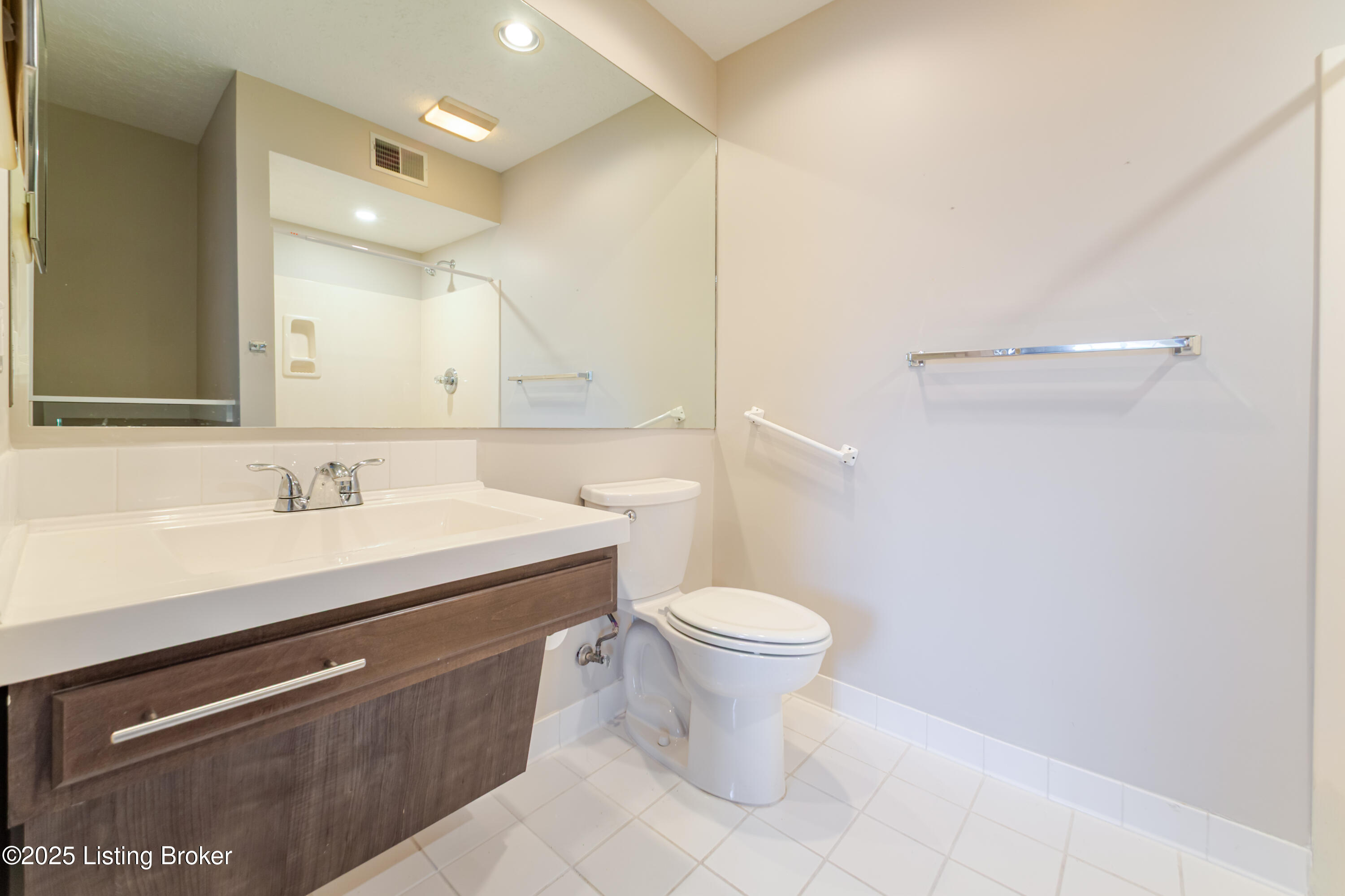 8507 Atrium Dr #201, Louisville, Kentucky image 24