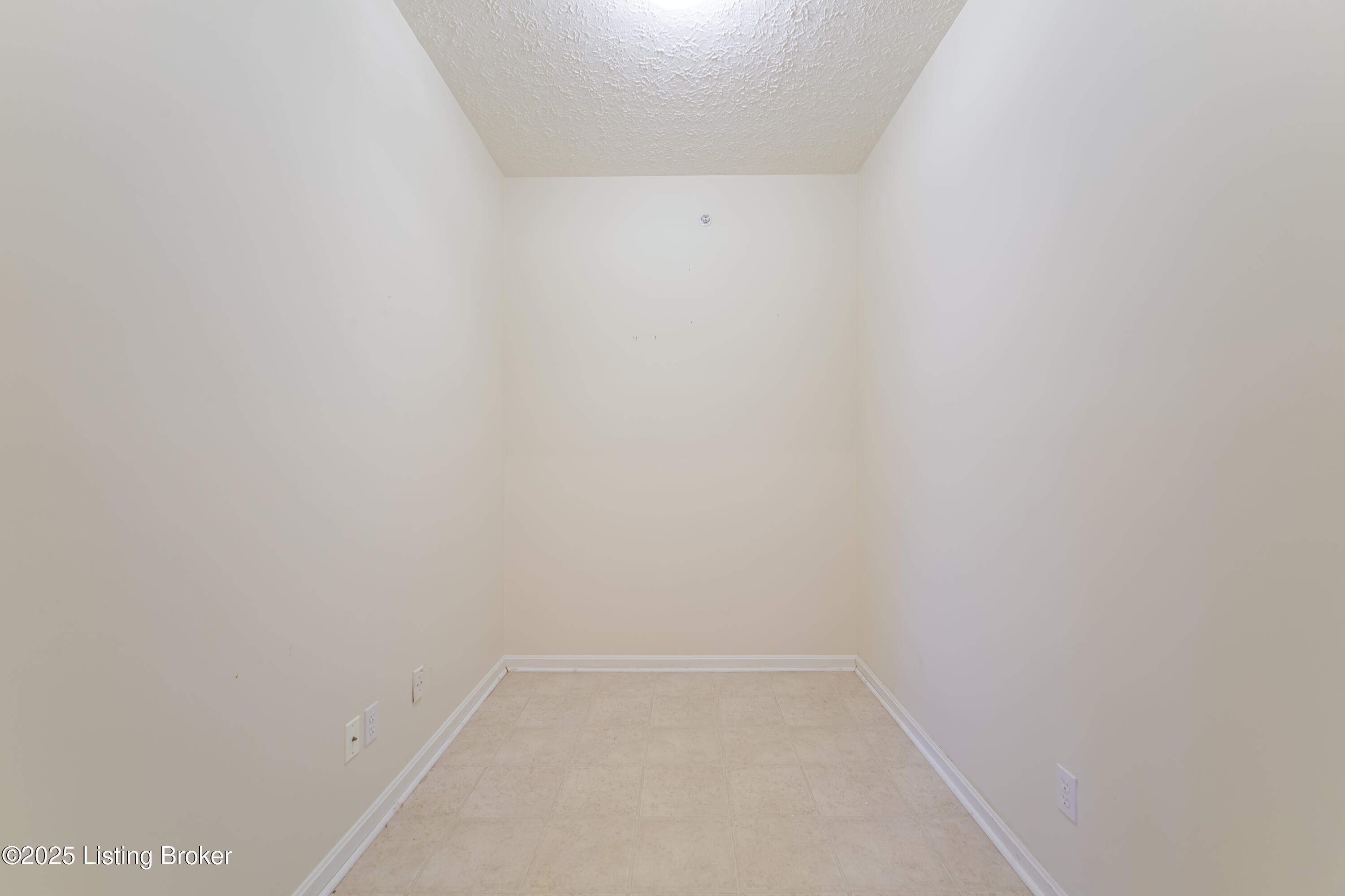 8507 Atrium Dr #201, Louisville, Kentucky image 18