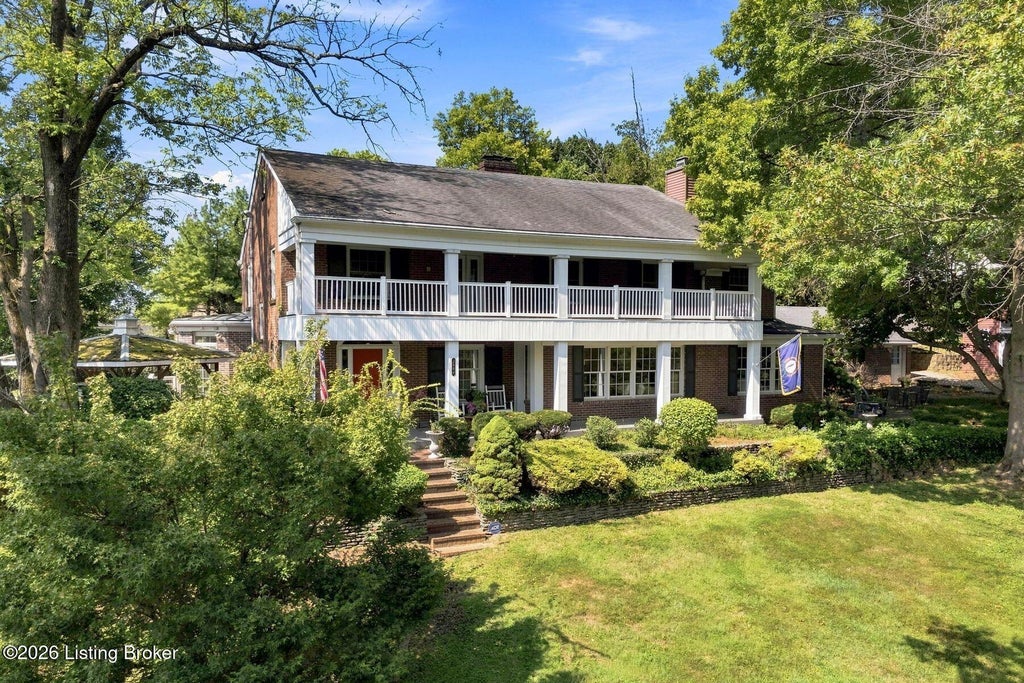 Photo of 2900 Newburg Rd, Louisville, KY 40205 (MLS # 1732962)