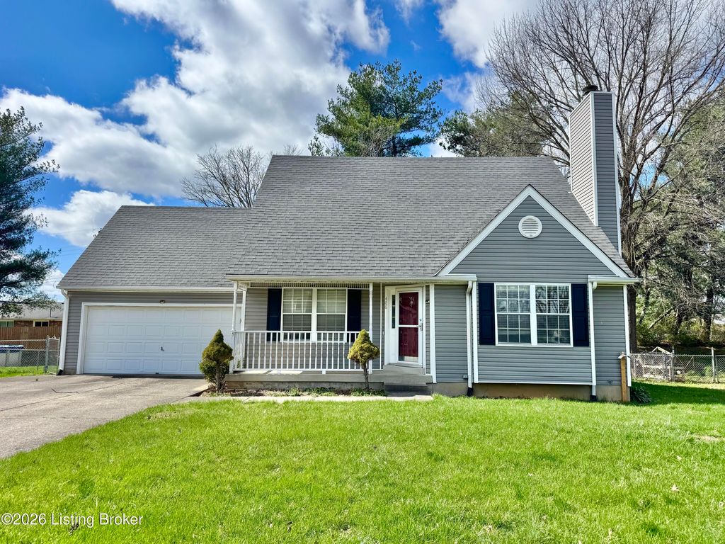 Photo of 406 College View Dr, Elizabethtown, KY 42701 (MLS # 1711668)