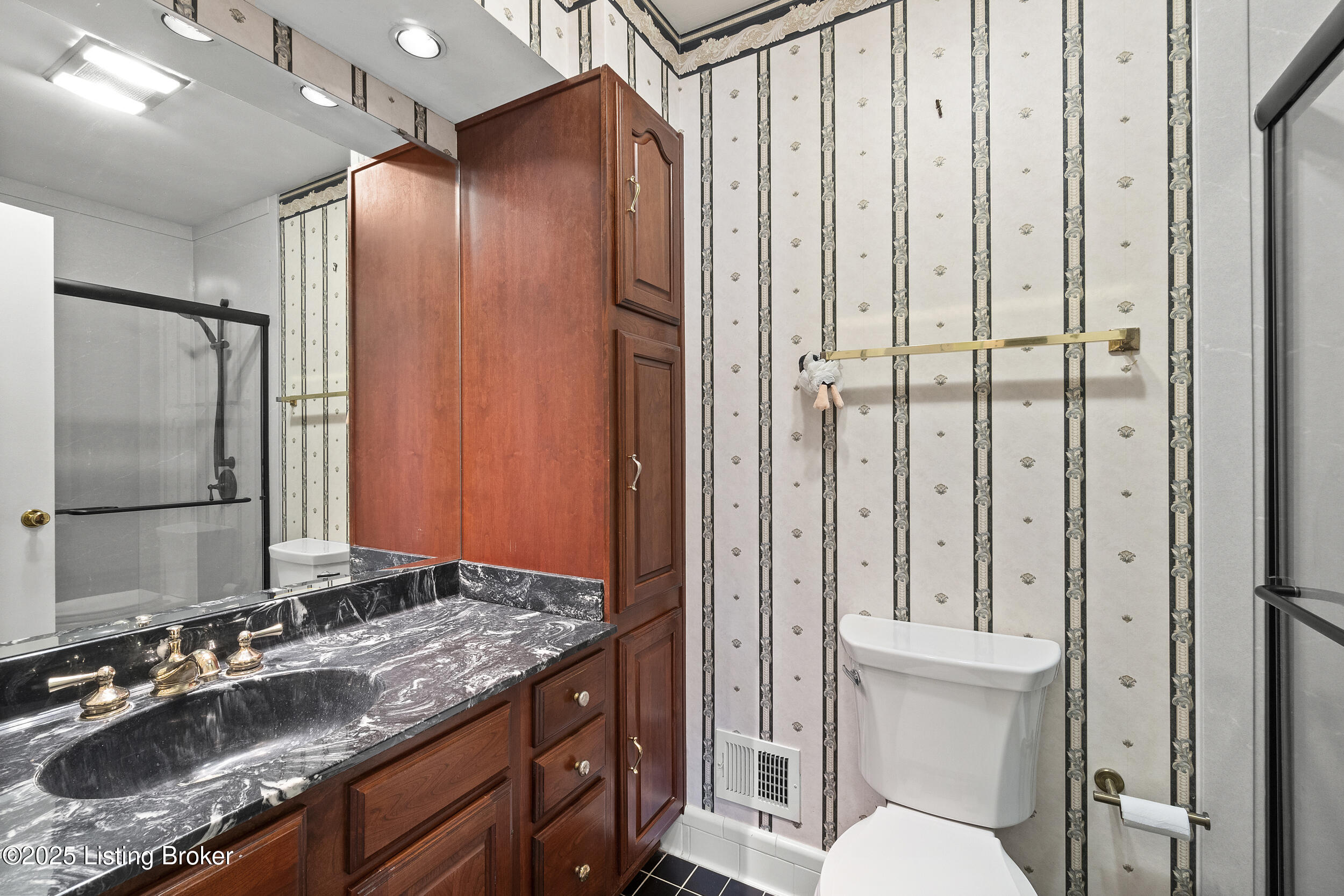 3004 Brownsboro Vista Dr, Louisville, Kentucky image 11