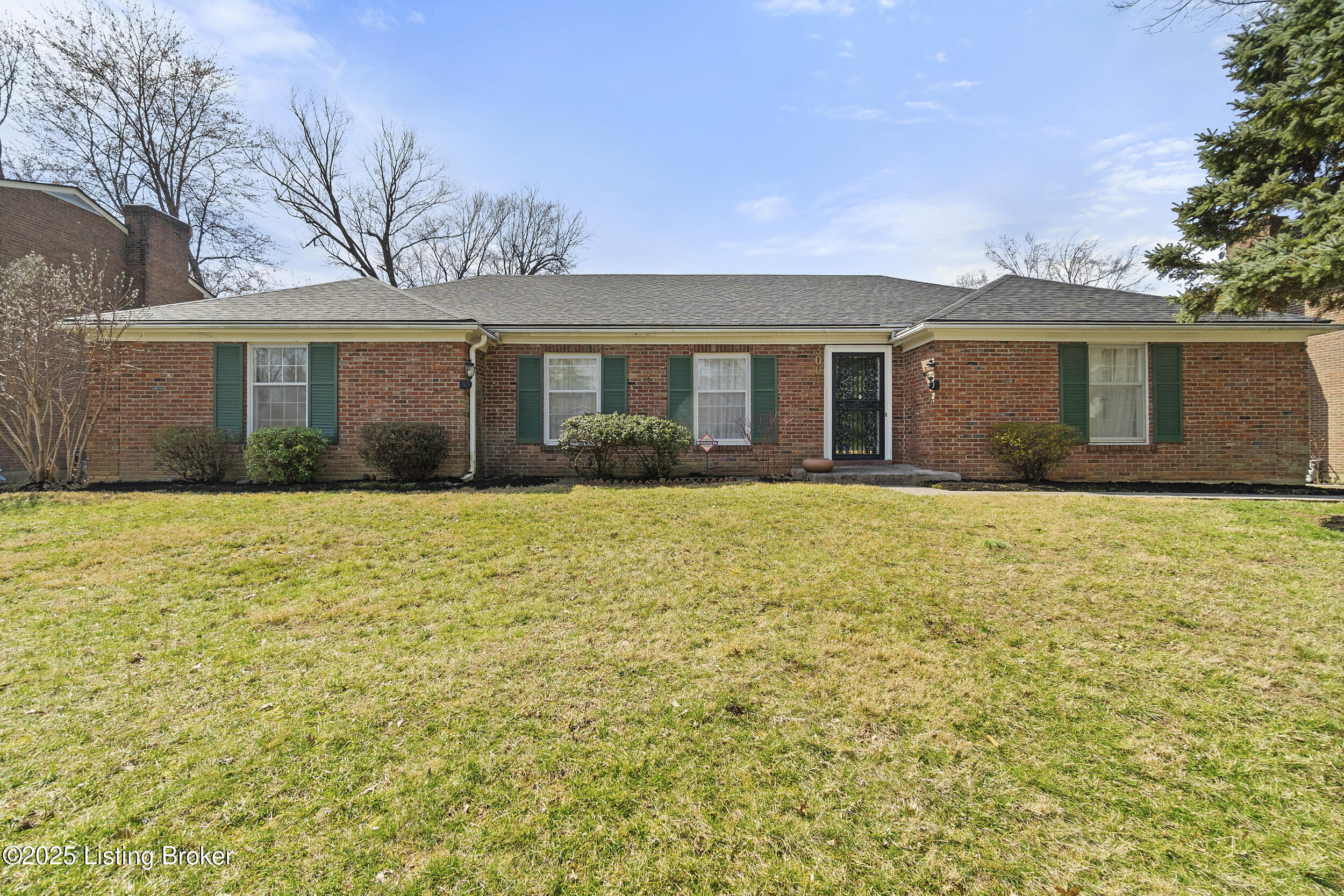3004 Brownsboro Vista Dr, Louisville, Kentucky image 1