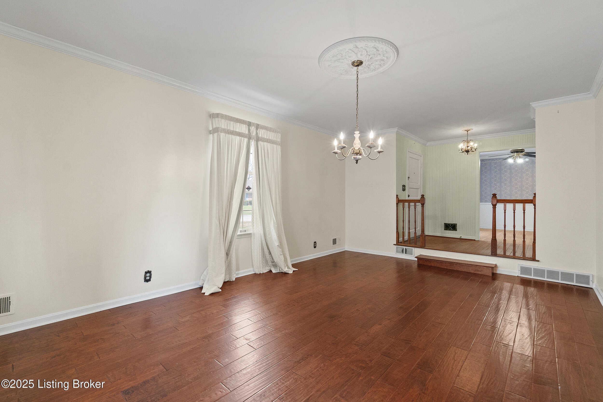 3004 Brownsboro Vista Dr, Louisville, Kentucky image 3