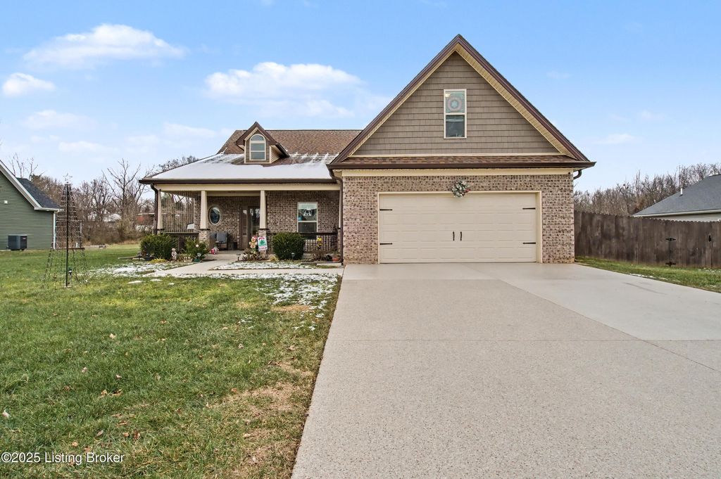 Photo of 118 Shirley Blvd, Vine Grove, KY 40175 (MLS # 1705542)