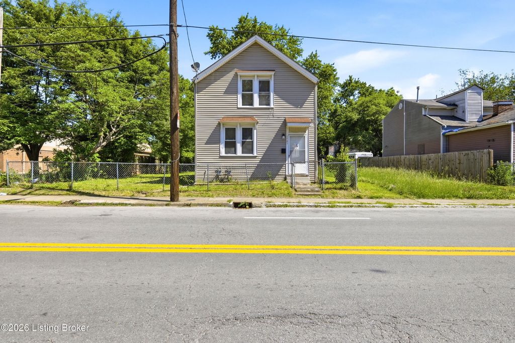 Photo of 1785 W Hill St, Louisville, KY 40210 (MLS # 1717247)