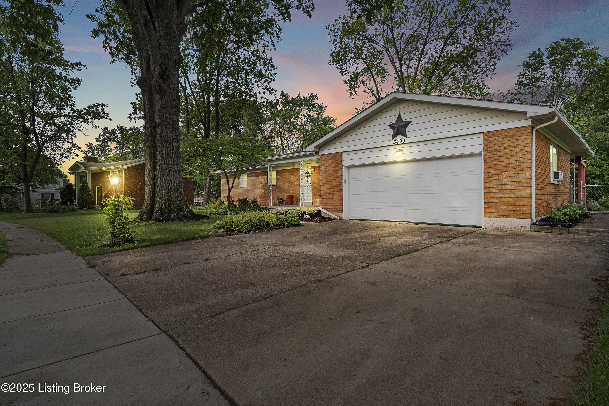3409 Deerwood Dr, New Albany, Pennsylvania image 6