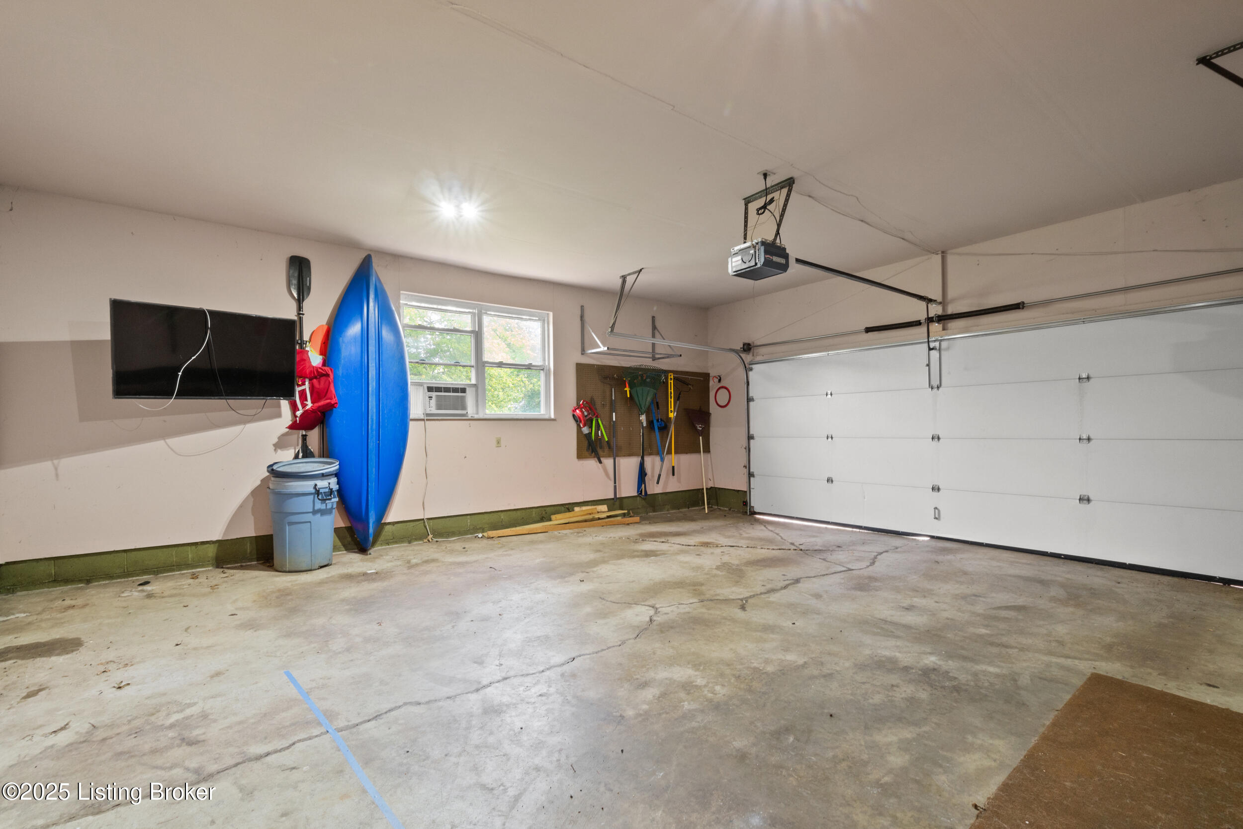 3409 Deerwood Dr, New Albany, Pennsylvania image 46
