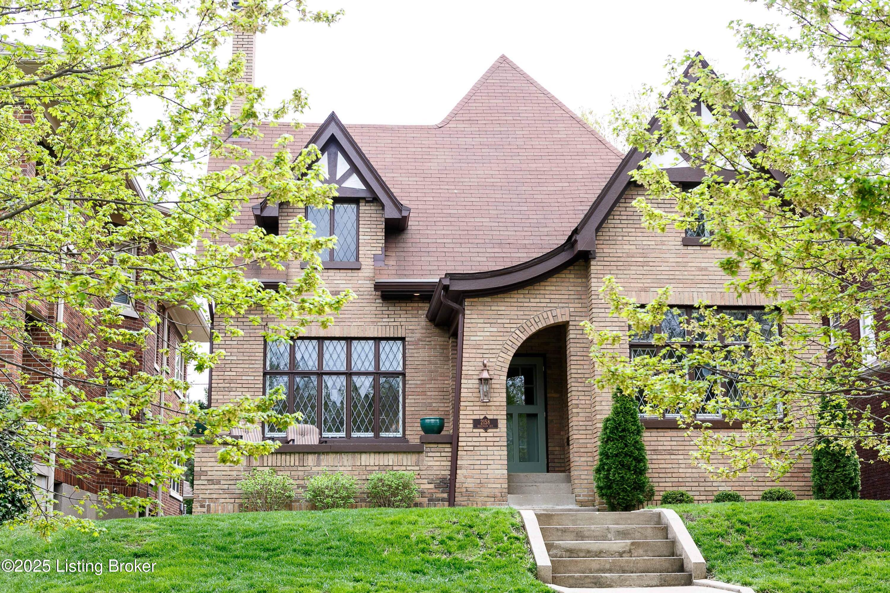 2158 Baringer Ave, Louisville, Kentucky image 1