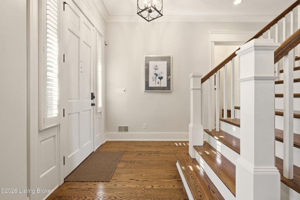 Photo of 8904 Featherbell Blvd, Prospect, KY 40059 (MLS # 1707069)