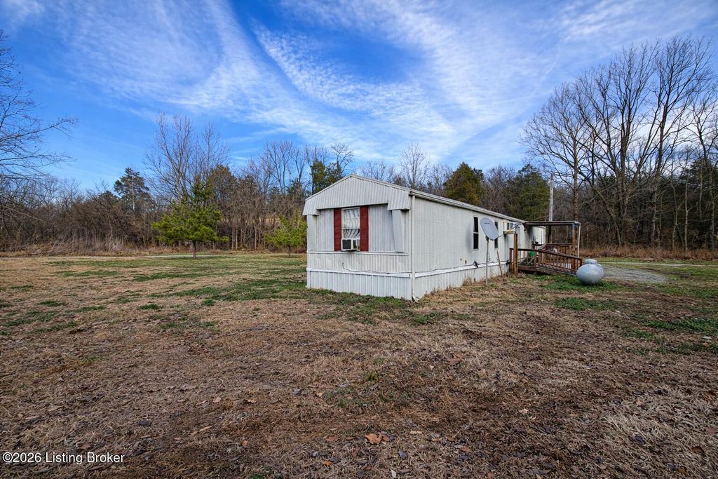 Photo of 499 Hornback Farms Ln, Webster, KY 40176 (MLS # 1706502)