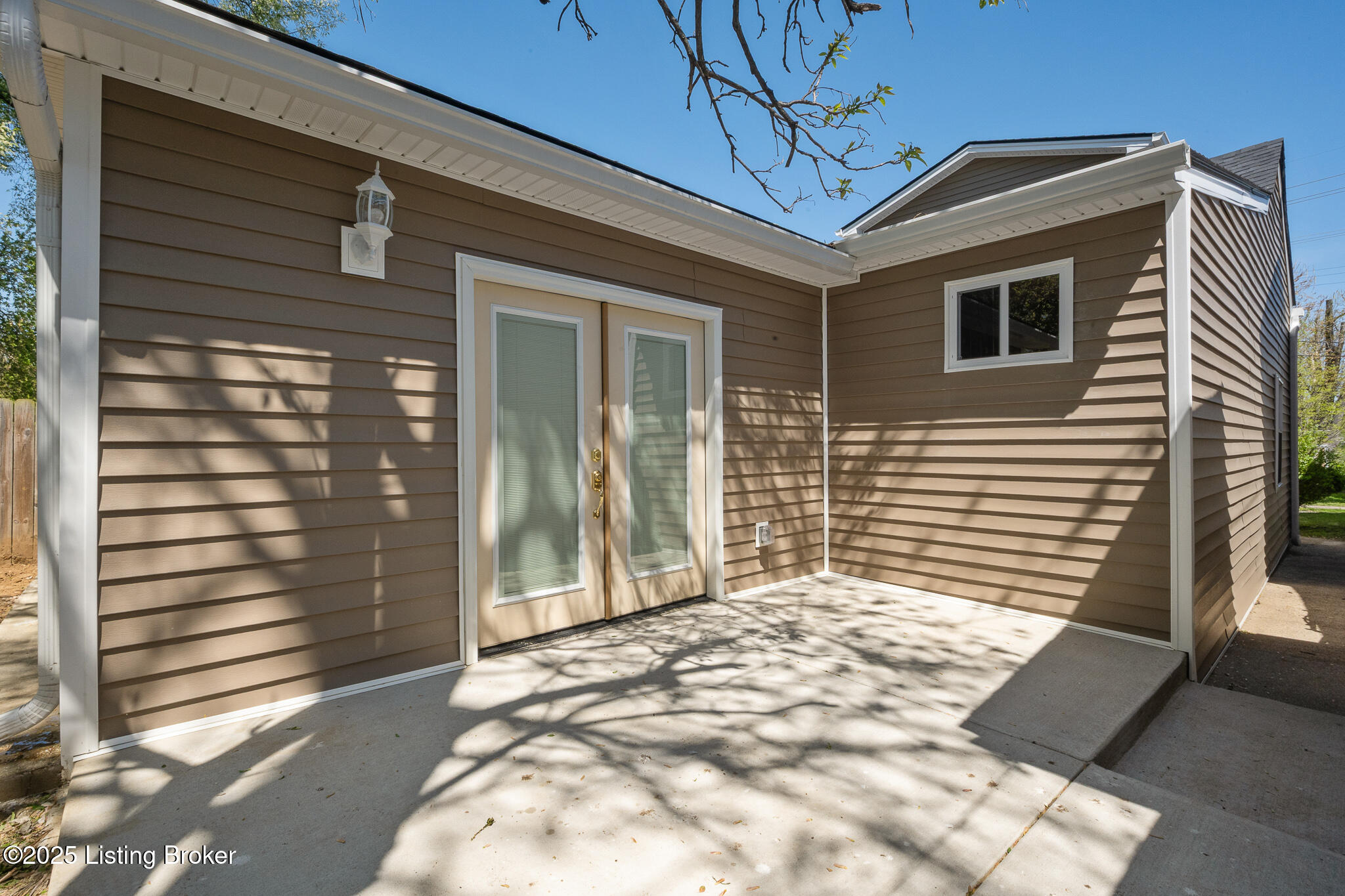 1032 Ash St, Louisville, Kentucky image 38