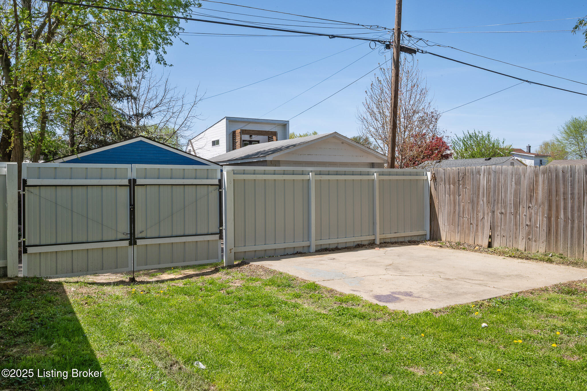 1032 Ash St, Louisville, Kentucky image 41