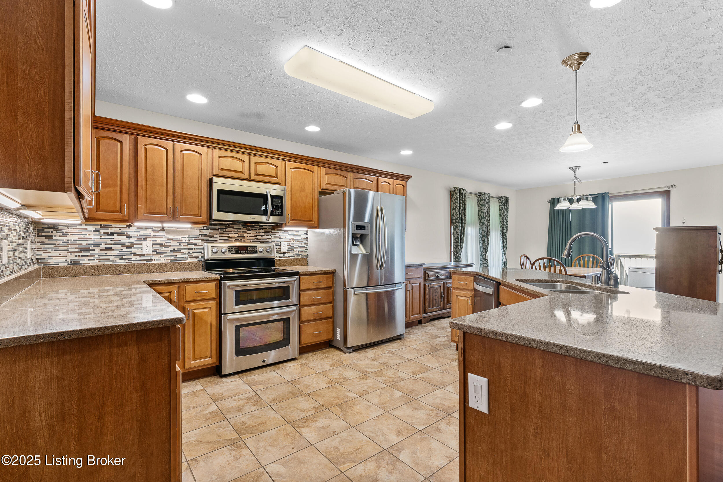 1250 Bellwood Rd, Bardstown, Pennsylvania image 16