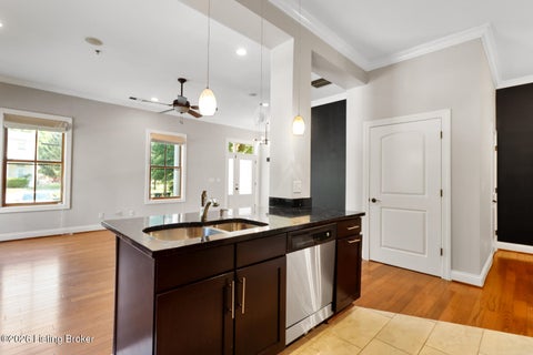 Tiny photo for 927 Cherokee Rd #5 E, Louisville, KY 40204 (MLS # 1729802)