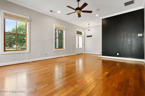 Tiny photo for 927 Cherokee Rd #5 E, Louisville, KY 40204 (MLS # 1729802)