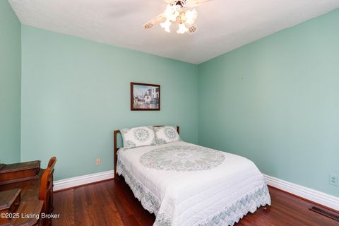 Tiny photo for 1035 Lydia St, Louisville, KY 40217 (MLS # 1685780)