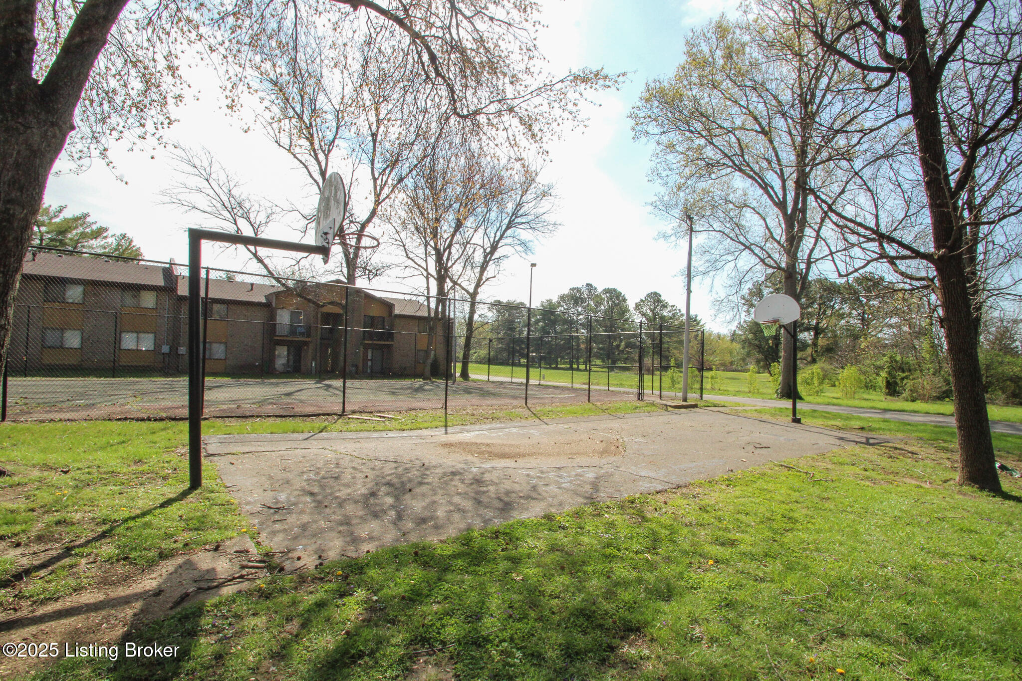 7074 Wildwood Cir #167, Louisville, Kentucky image 26